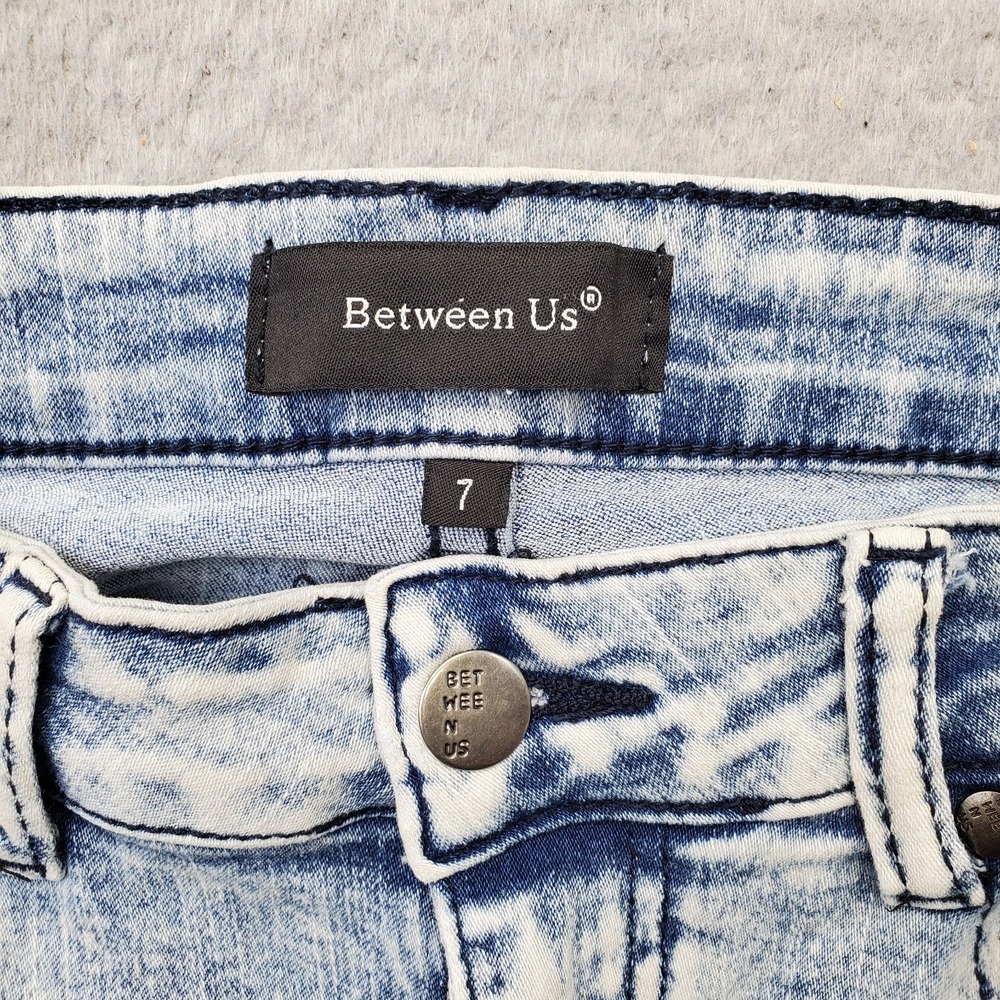 Between Us Cargo Jeans Womens 7 Multi Denim Stretch Utility Pockets Skinny Leg - Picture 7 of 9